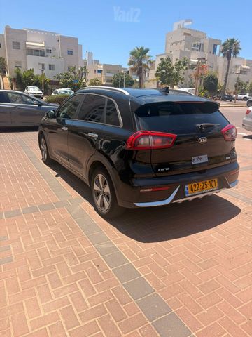קיה נירו