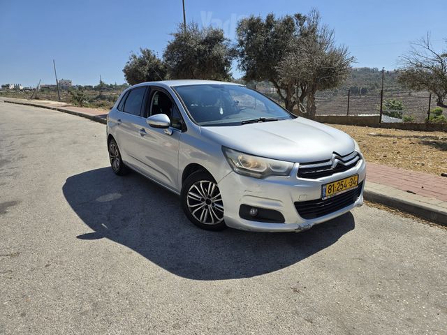 סיטרואן C4
