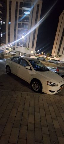 מיצובישי לנסר
