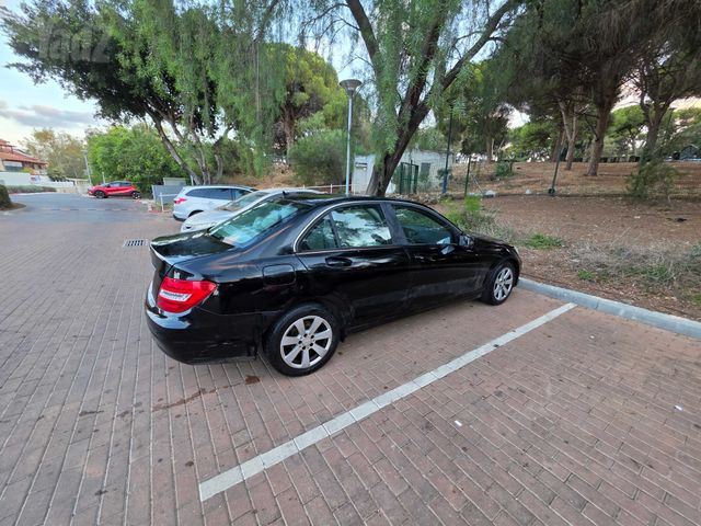 מרצדס-בנץ C-class