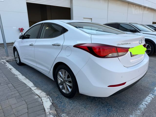 יונדאי I35