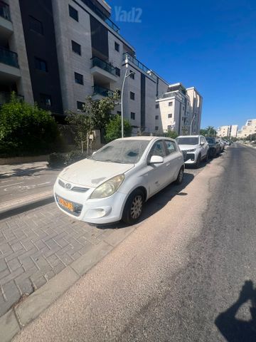 יונדאי i20