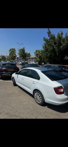 סקודה ראפיד