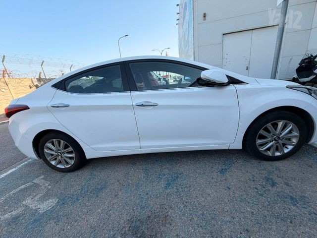 יונדאי I35