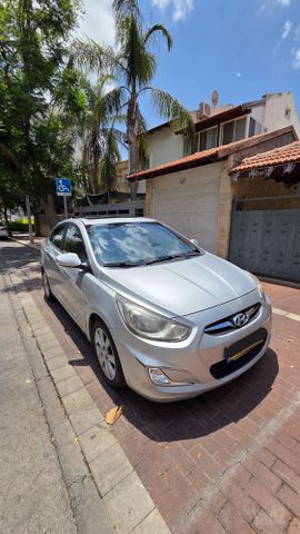 יונדאי אקסנט i25