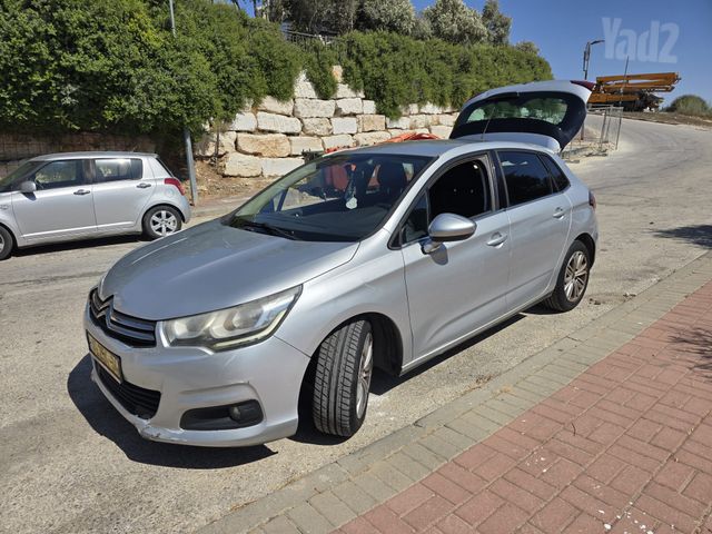 סיטרואן C4