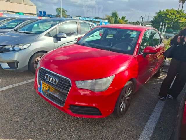אאודי A1