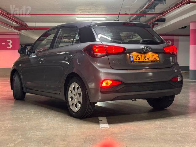 יונדאי i20
