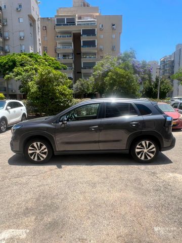סוזוקי S-Cross