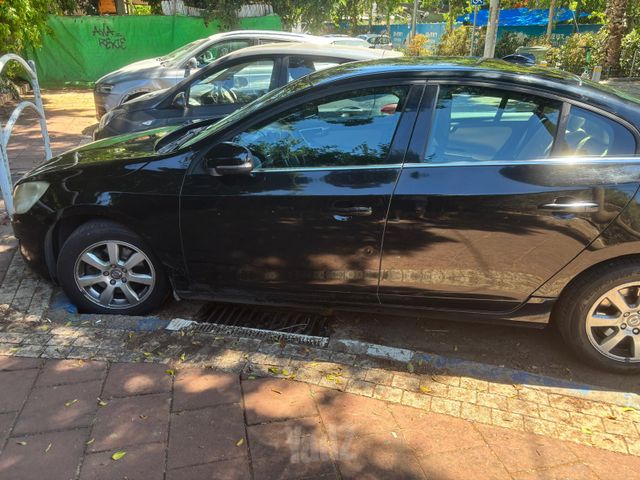 וולוו S60