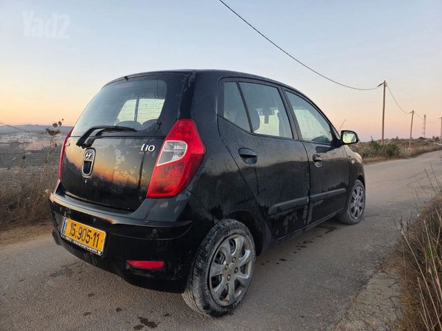 יונדאי i10