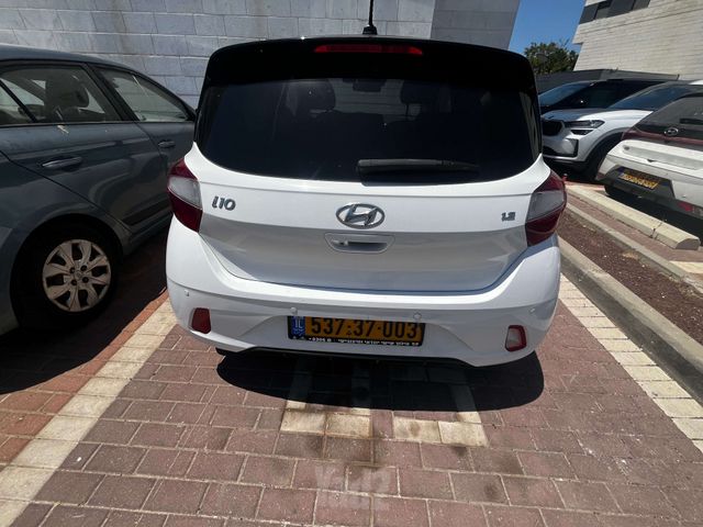 יונדאי i10