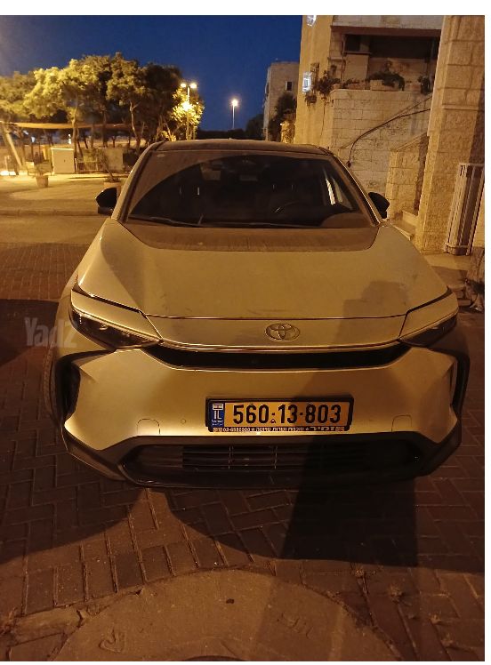 מודעת רכב טויוטה bZ4X
