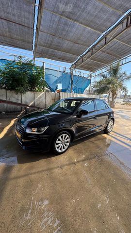 מודעת רכב אאודי A1