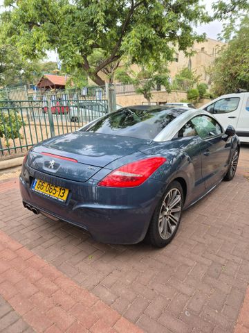 פיג'ו RCZ