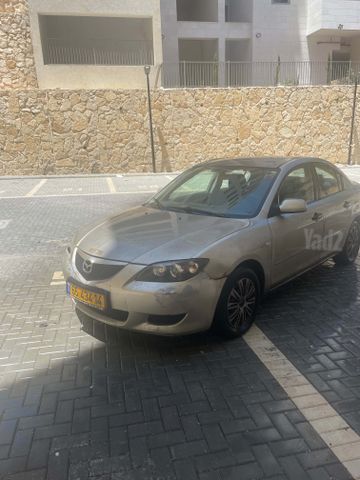 מודעת רכב מאזדה 3