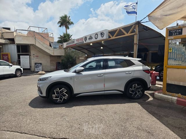 בי.ווי.די אטו 3