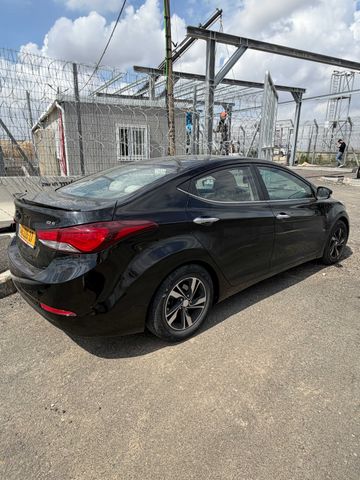 יונדאי I35