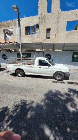 מודעת רכב מיצובישי טרייטון / L200
