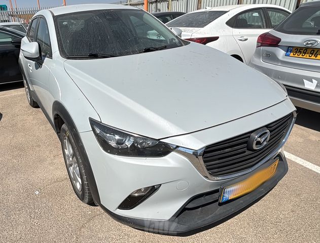 מודעת רכב מאזדה CX-3
