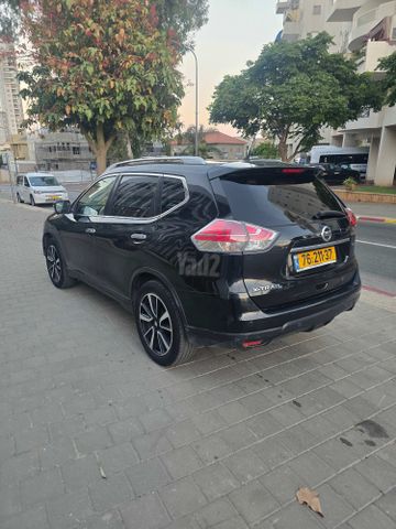 ניסאן אקס טרייל