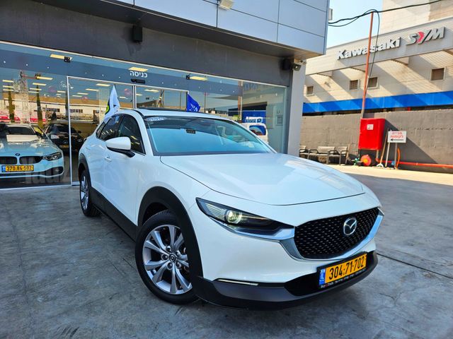 מאזדה CX-30