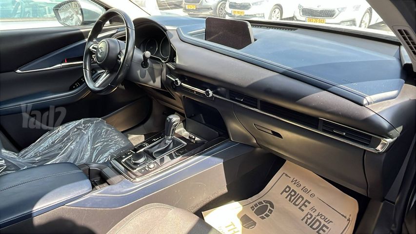 מאזדה CX-30