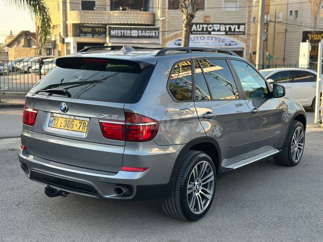 ב מ וו X5