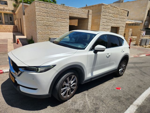 מודעת רכב מאזדה CX-5