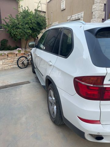 ב מ וו X5