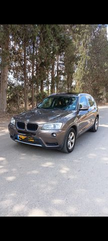 ב מ וו X3