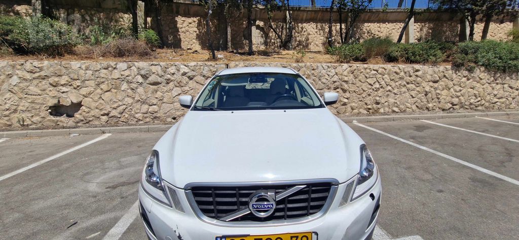 וולוו XC60