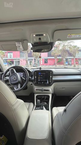 וולוו XC40