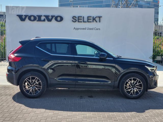 וולוו XC40
