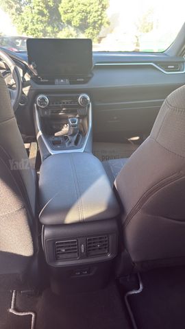 טויוטה RAV4