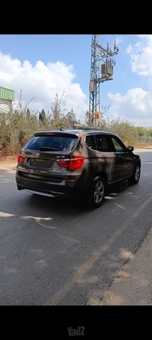 ב מ וו X3