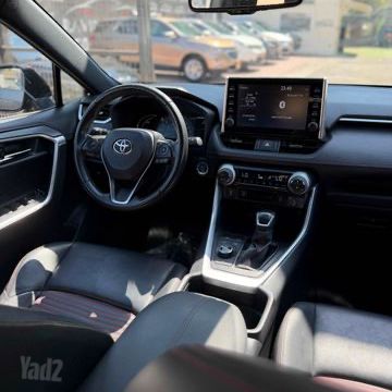 טויוטה RAV4