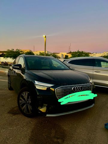 אאודי Q4 e-tron