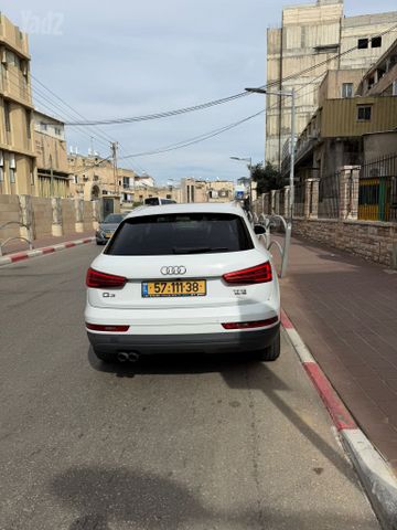 אאודי Q3