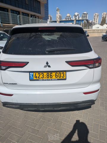 מודעת רכב מיצובישי אאוטלנדר 1