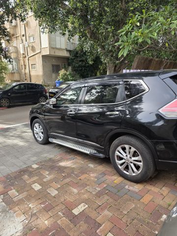 ניסאן אקס טרייל