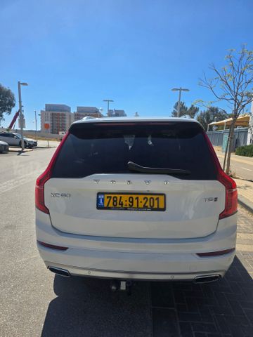 מודעת רכב וולוו XC90