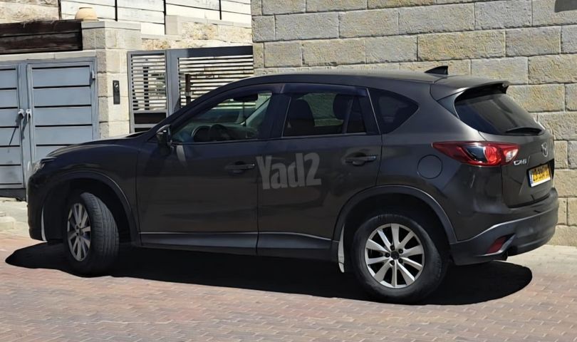 מודעת רכב מאזדה CX-5