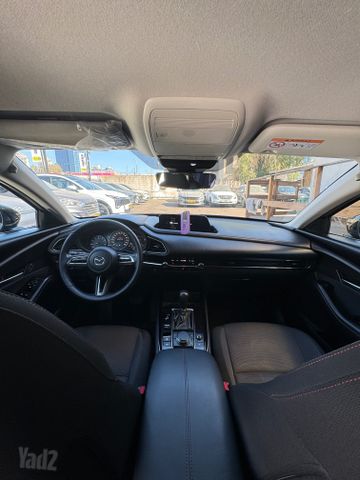 מאזדה CX-30