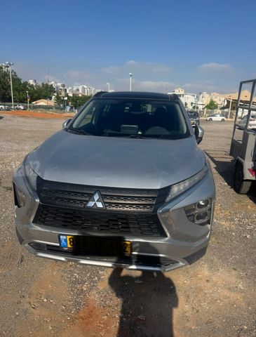 מודעת רכב מיצובישי אקליפס קרוס