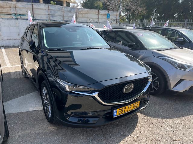 מודעת רכב מאזדה CX-5
