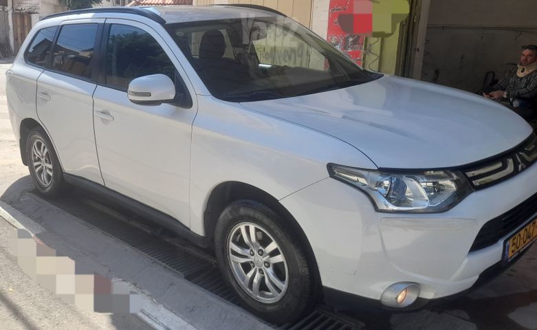 מיצובישי אאוטלנדר