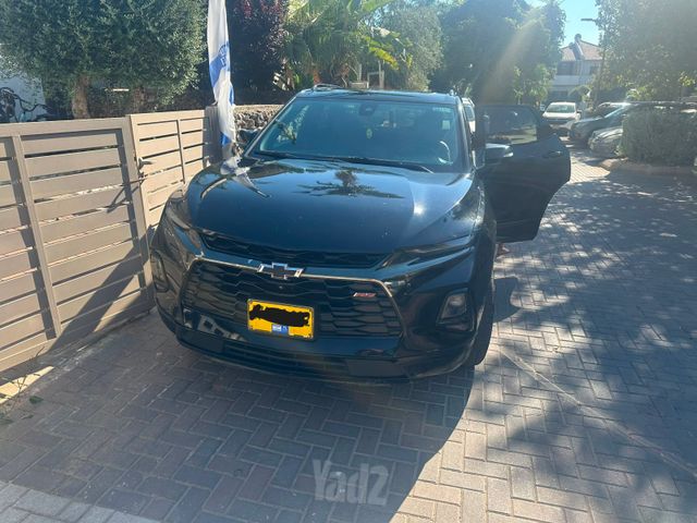 מודעת רכב שברולט בלייזר