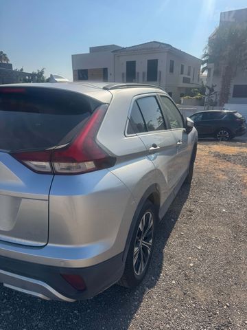 מיצובישי אקליפס קרוס