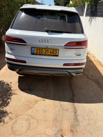 אאודי Q7